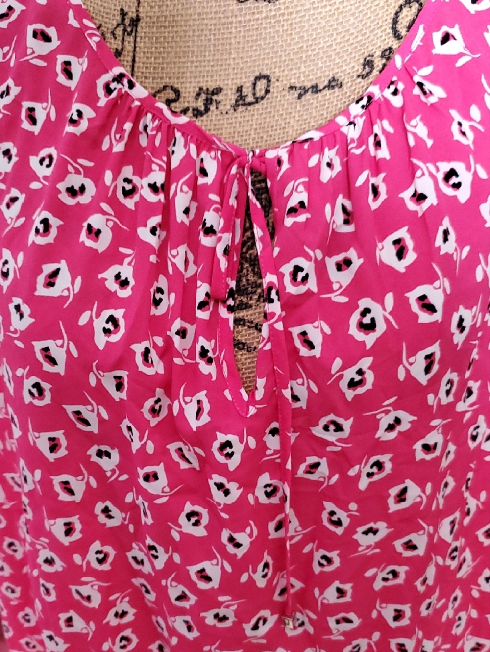Jones New York Pink Floral Sleeveless Blouse Size 20W - Picture 2 of 10